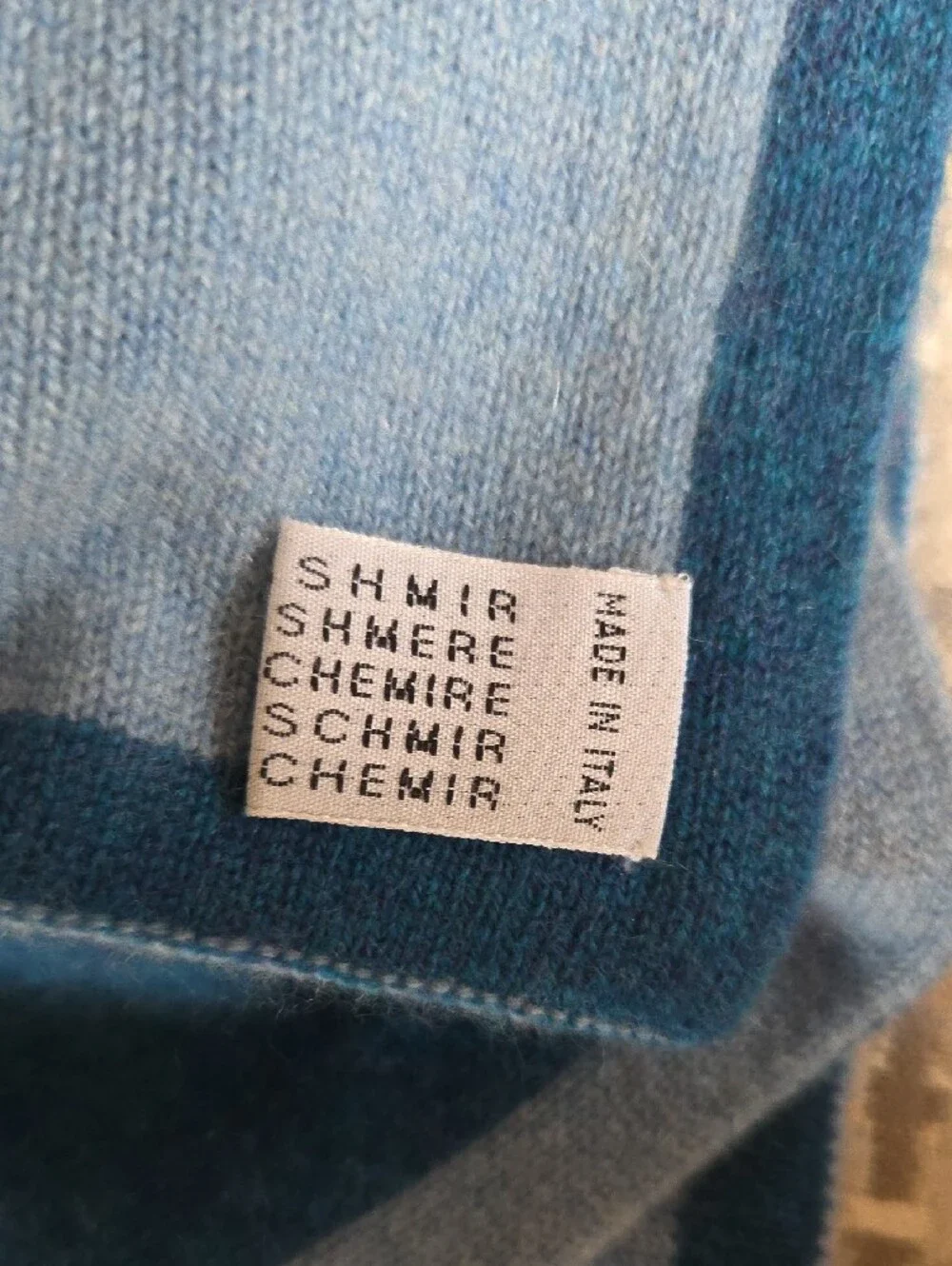 Kiton Luxury Scarf Two Tone Light Blue Dark Blue. 100% Cashmere.